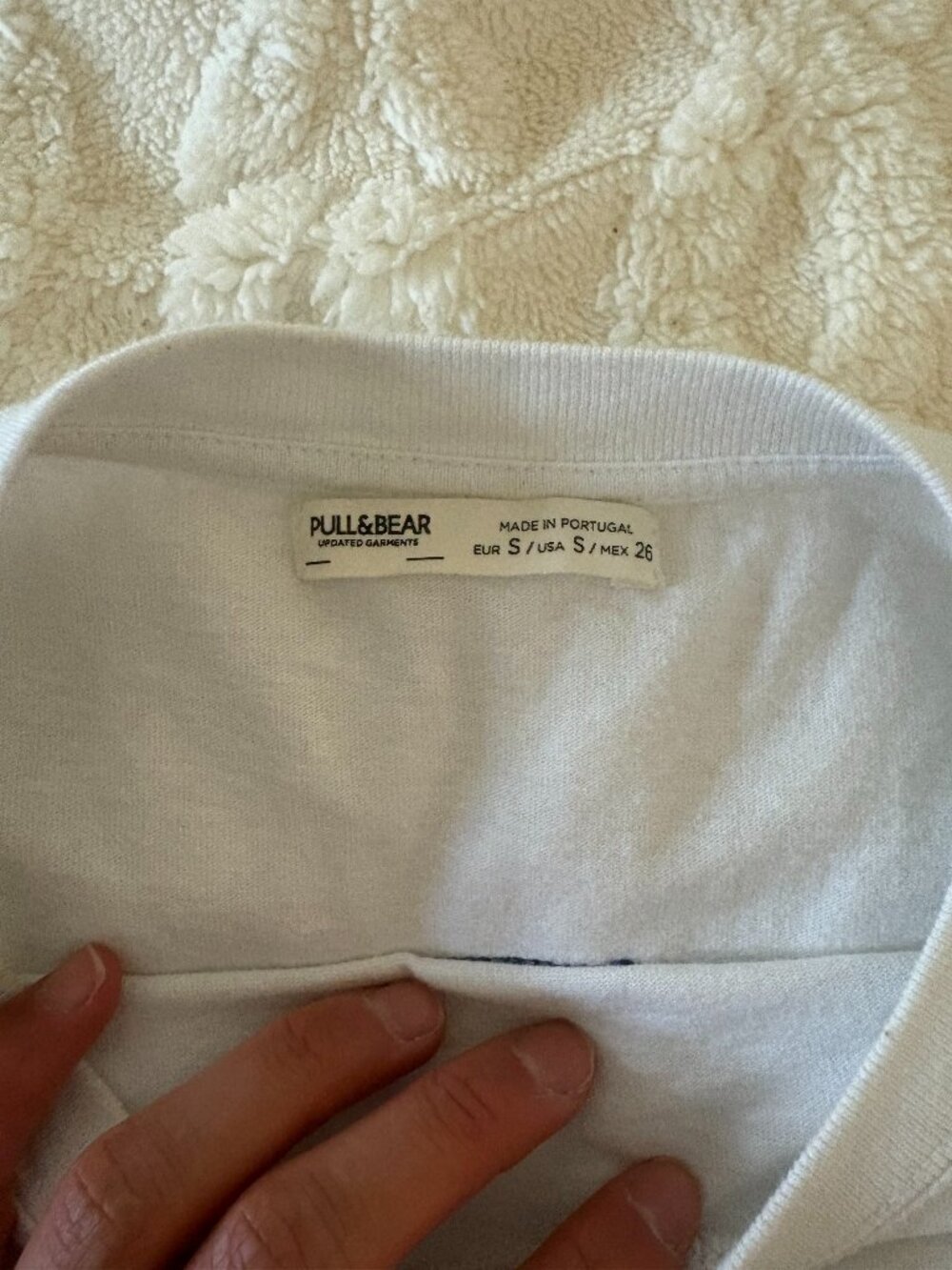 Pull & bear tee - Picture 2 of 4